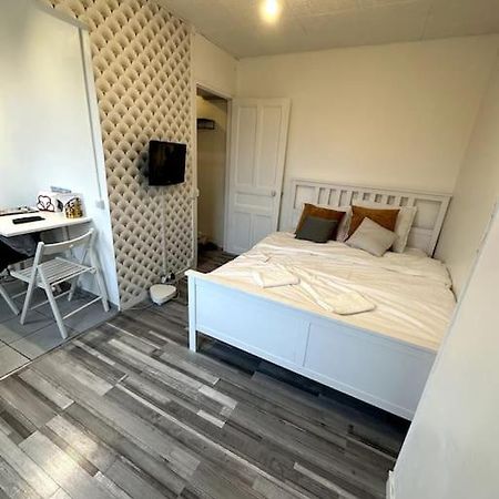 Studio Cosy A Bagneux Rer B A 500M Apartamento Exterior foto