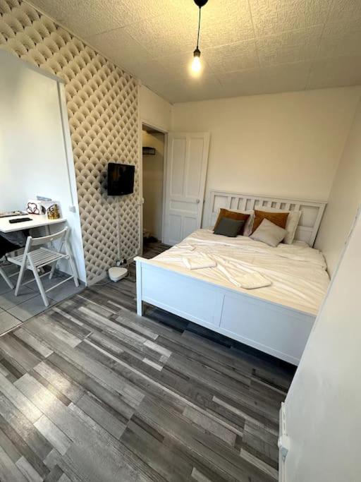 Studio Cosy A Bagneux Rer B A 500M Apartamento Exterior foto
